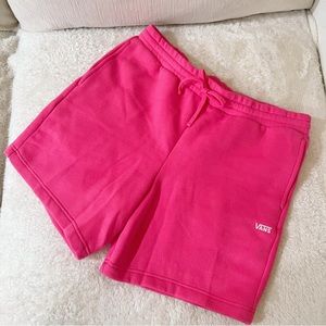 Pink vans shorts🦋
